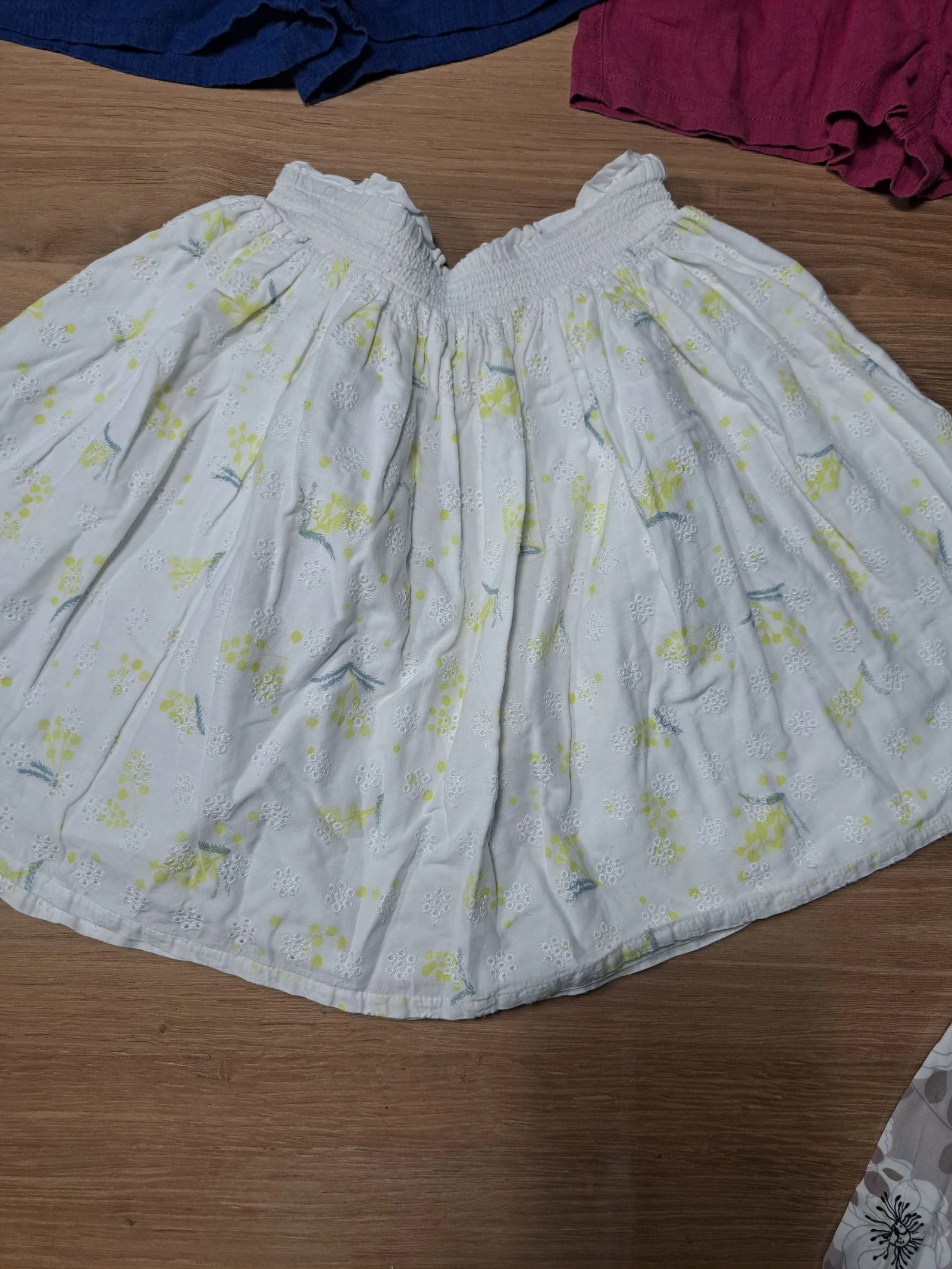 Lot of 14 summer clothes for an 8-year-old girl – photo 14